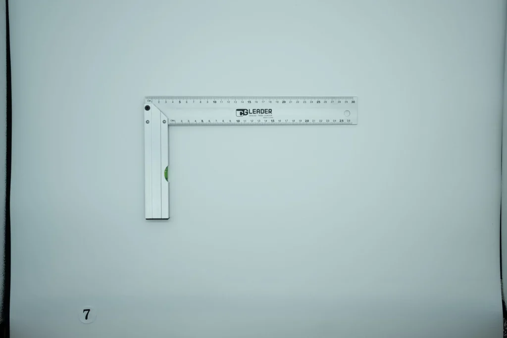 알루미늄 직각자의 실제 제품 사진